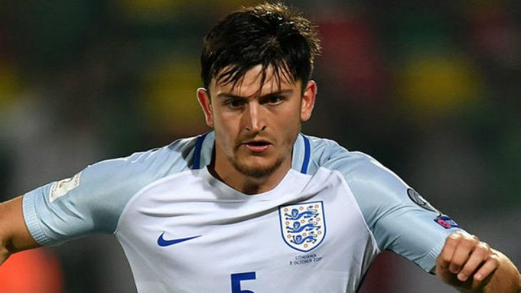 Harry Maguire, pemain Timnas Inggris di Piala Dunia 2018. Copyright: © daily express