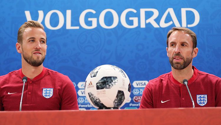 Striker dan pelatih Timnas Inggris, Harry Kane (kiri) dan Gareth Southgate. Copyright: © Getty Images