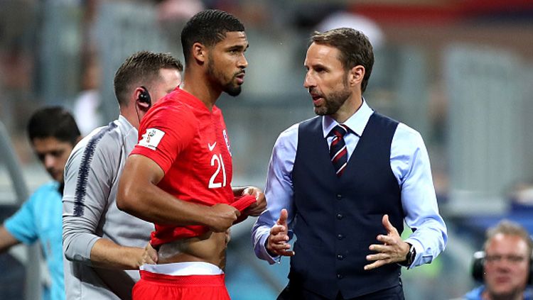 Ruben Loftus-Cheek (kiri) besar kemungkinan dipilih Gareth Southgate menjadi starter lawan Panama. Copyright: © Getty Images