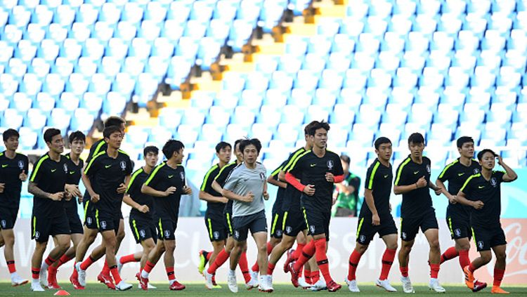 Korea Selatan saat sedang latihan. Copyright: © Getty Images