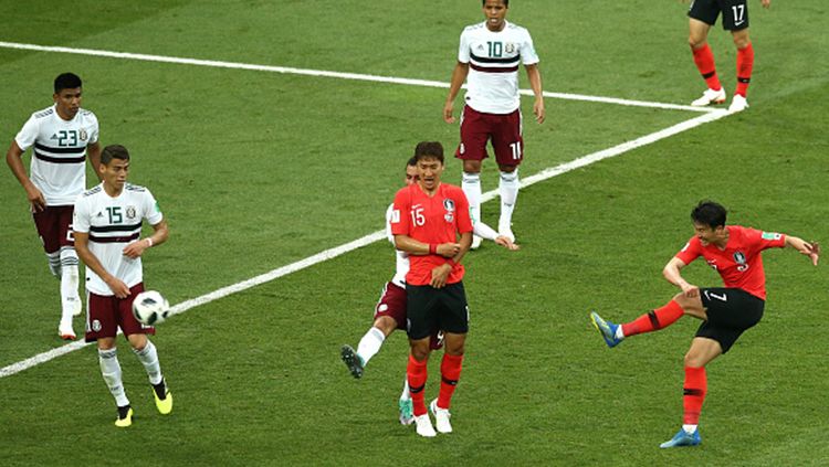 Heung Son Min berhasil mencetak gol untuk Korea Selatan Copyright: © Getty Images