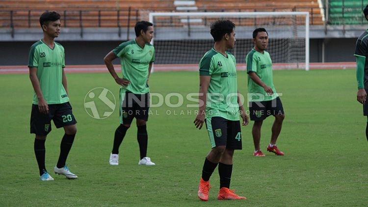 Suasana Latihan Persebaya Surabaya. Copyright: © INDOSPORT/Fitra Herdian