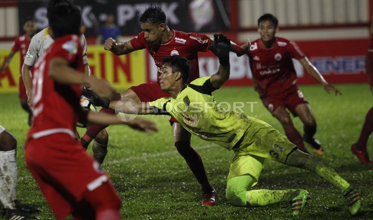 Persebaya Surabaya melakukan pertandingan tunda Liga 1 lawan Persija Jakarta di Stadion PTIK pada 26 Juni 2018 lalu. Copyright: © Herry Ibrahim/Indosport.com