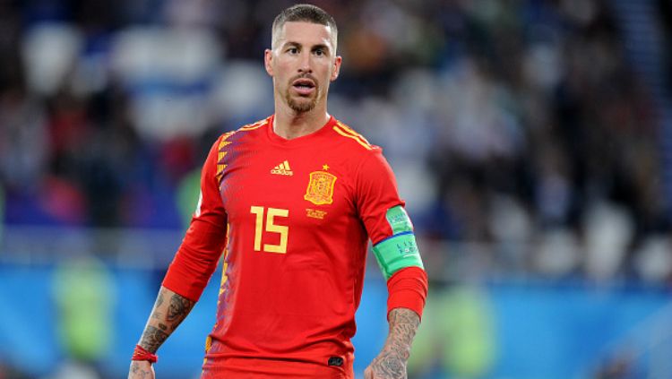 Sergio Ramos enggan pensiun dari Timnas Spanyol. Copyright: © Getty Images