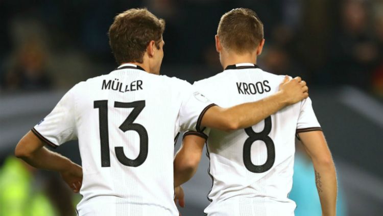 Dua pemain penting Timnas Jerman, Thomas Muller dan Toni Kroos. Copyright: © Getty Images