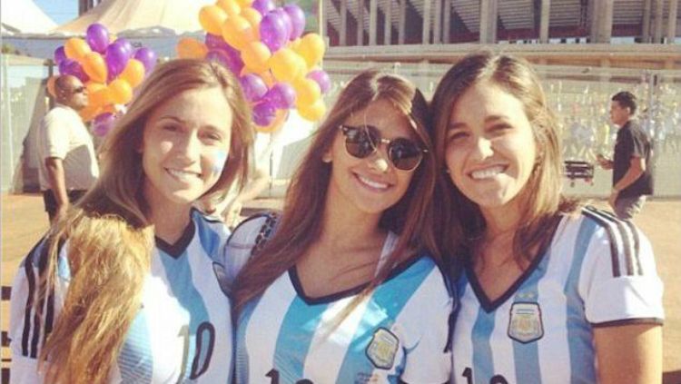 Istri Lionel Messi, Antonella Roccuzzo. Copyright: &copy; Daily Mail