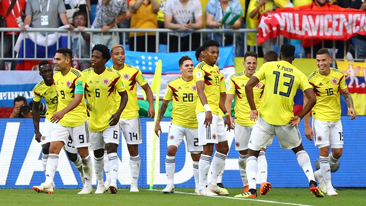 Para pemain Kolombia merayakan gol yang dicetak Yerry Mina. Copyright: © Getty Images