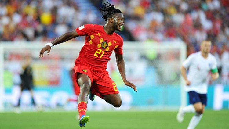 Michy Batshuayi mengalami hal yang memalukan pada laga kontra Inggris di pertandingan terakhir penyisihan Grup G Piala Dunia 2018. Copyright: © Getty Images