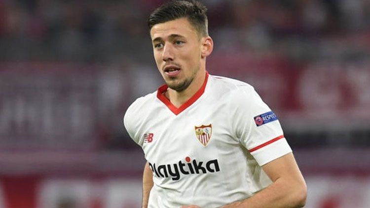 Clement Lenglet, pemain Sevilla yang dikabarkan merapat ke Barcelona. Copyright: © Getty Images