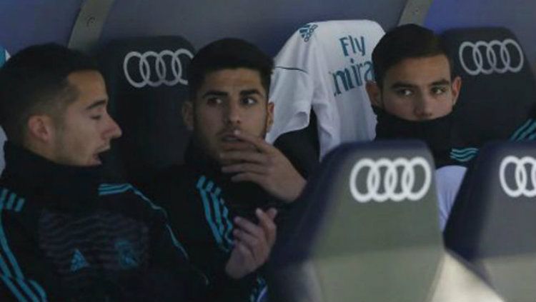 Marco Asensio di bangku cadangan Copyright: © Marca