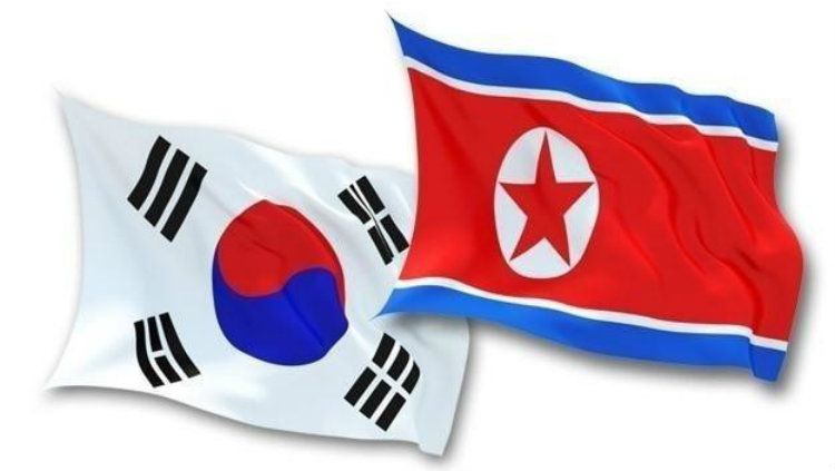 Ilustrasi bendera Korea Selatan dan Korea Utara. Copyright: © akhirzaman.org