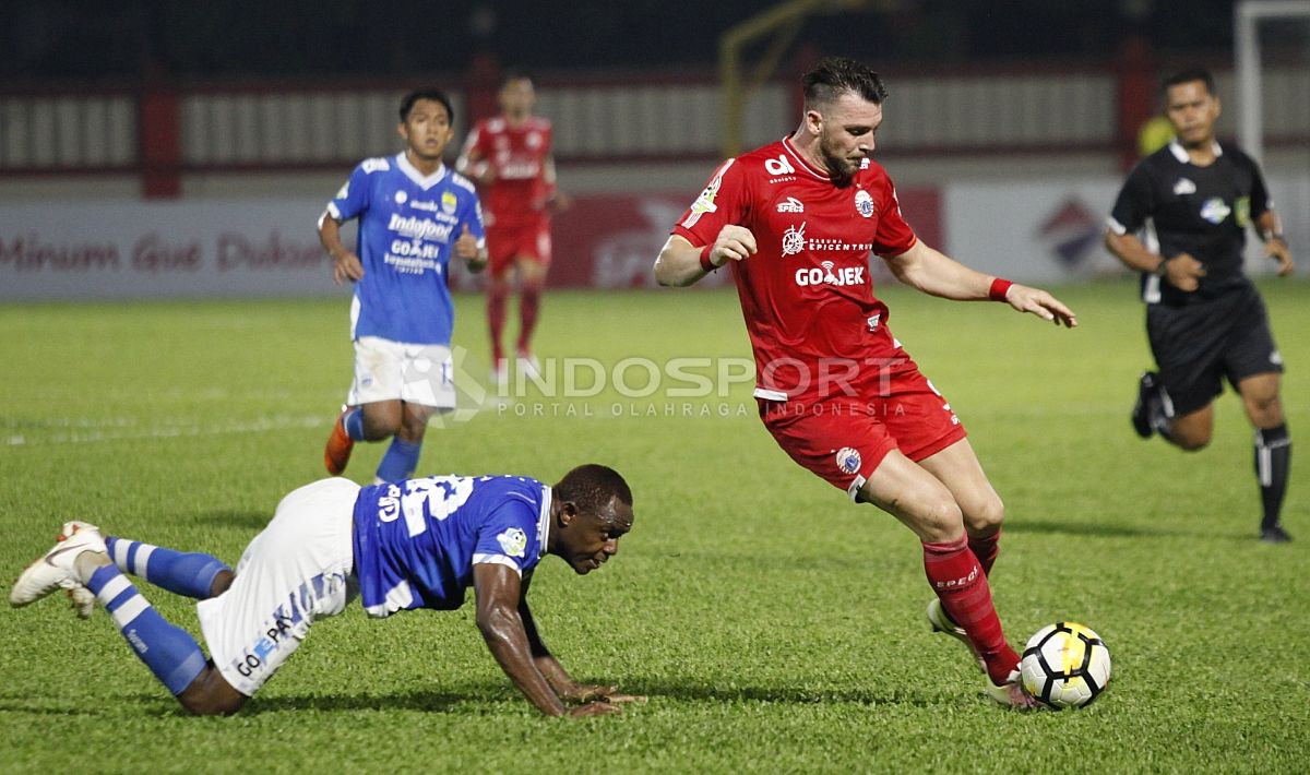 Persija Jakarta vs Persib Bandung Copyright: © Herry Ibrahim/Indosport.com