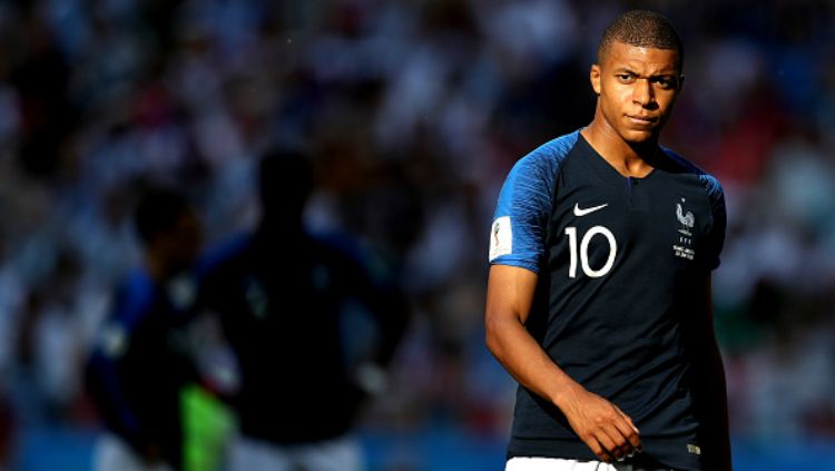 Kylian Mbappe dalam laga Argentina vs Prancis di Piala Dunia 2018. Copyright: © Getty Images