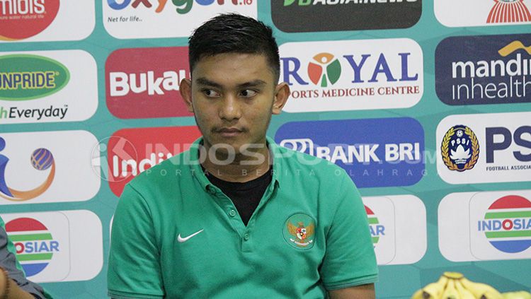 Rafli Mursalim saat konferensi pers usai laga melawan Singapura U-19. Copyright: © Fitra Herdian?INDOSPORT