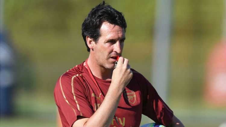 Manajer Arsenal, Unai Emery. Copyright: © Express