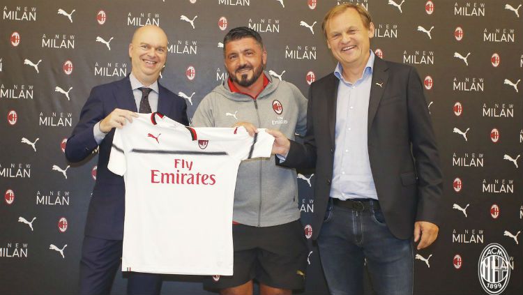 AC Milan rilis jersey tandang baru mereka untuk musim 2018/19. Copyright: &copy; AC Milan