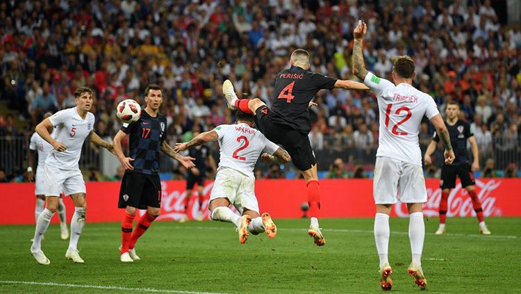 Ivan Perisic buat gol saat Kroasia vs Inggris di Piala Dunia 2018. Copyright: © INDOSPORT.com