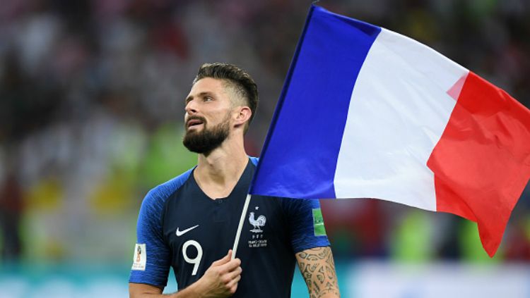 Olivier Giroud selebrasi kemenangan Prancis di Piala Dunia 2018. Copyright: © Getty Images