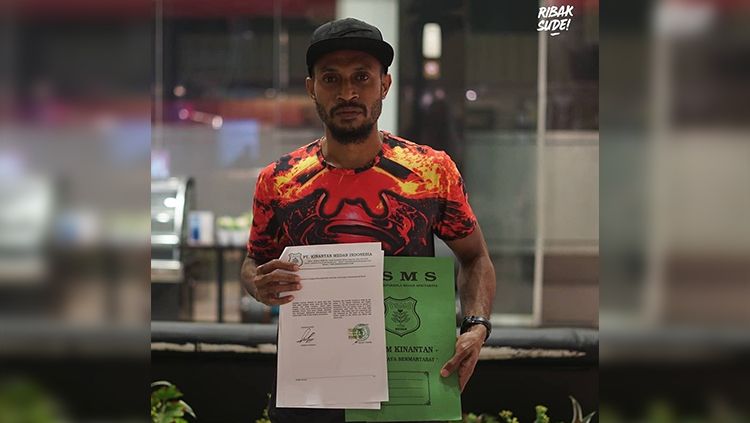 Mantan pemain Persija, Marko Kabiay teken kontrak bersama PSMS Medan. Copyright: © PSMS Medan