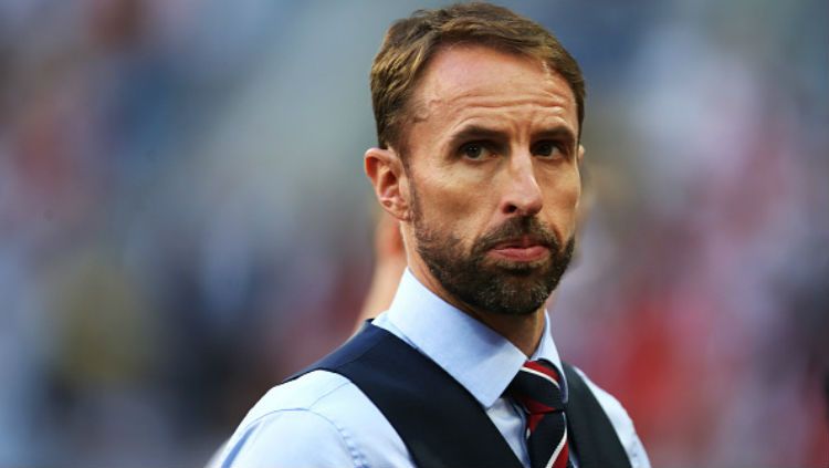 Pelatih tim nasional Inggris, Gareth Southgate bersikeras tidak akan mendepak pemain Manchester United, Harry Maguire dari skuat yang dibawa ke Piala Dunia Qatar 2022. Copyright: © Getty Images
