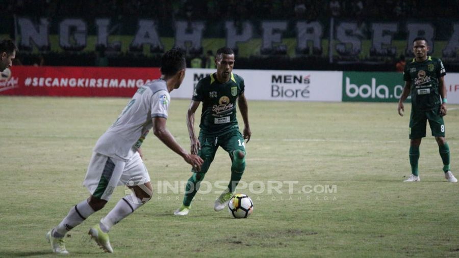 Persebaya Surabaya vs PSMS Medan Copyright: © Fitra Herdian/Indosport.com