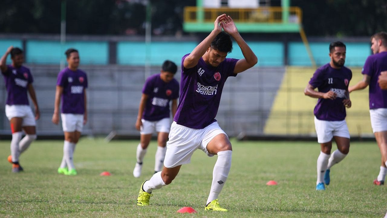 Official Training PSM Makassar di Stadion Teladan, Medan, Minggu (22/07/18). Copyright: © PSM Makassar