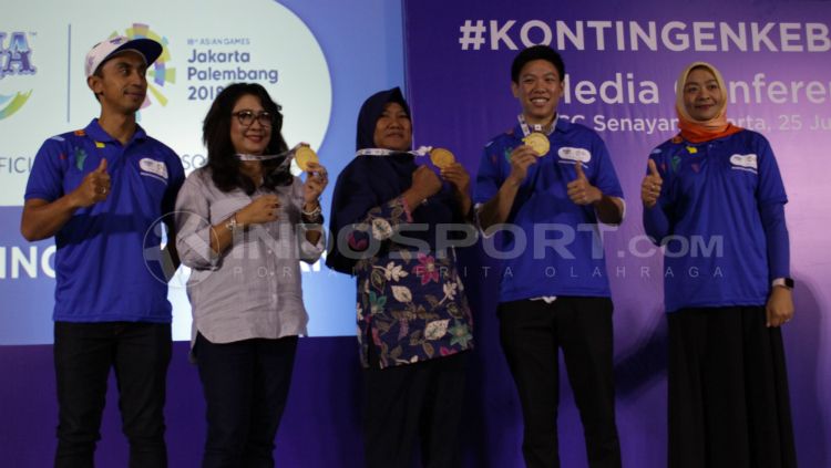 Lilies Handayani (kedua dari kiri), dalam acara Konferensi Pers Peluncuran Kampanye #KontingenKebaikan. Copyright: © Dimas Ramadhan/INDOSPORT