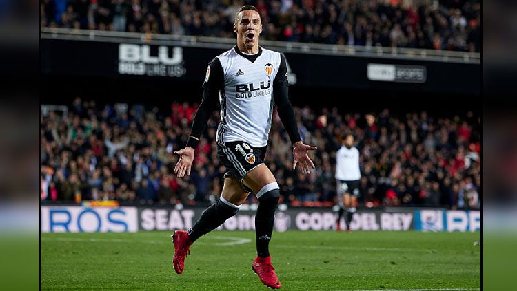 Striker Valencia, Rodrigo Moreno diminati oleh Real Madrid. Copyright: &copy; Getty Images