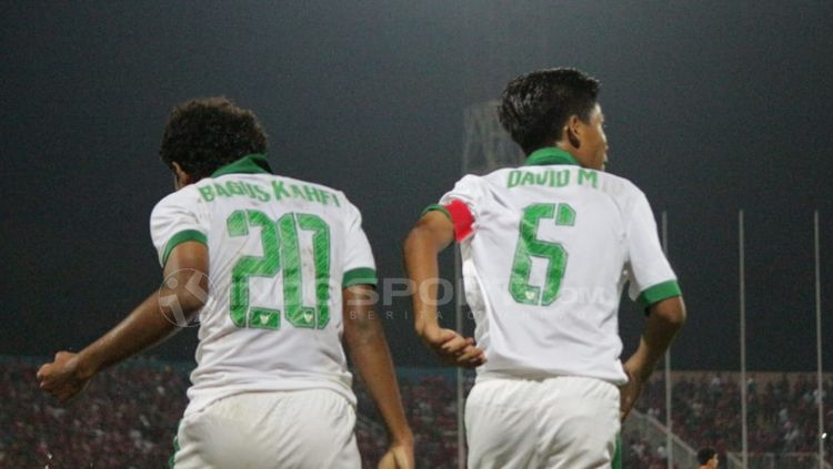 Bagas Kahfi usai melakukan selebrasi dengan David M. Copyright: &copy; Fitra Herdian/INDOSPORT