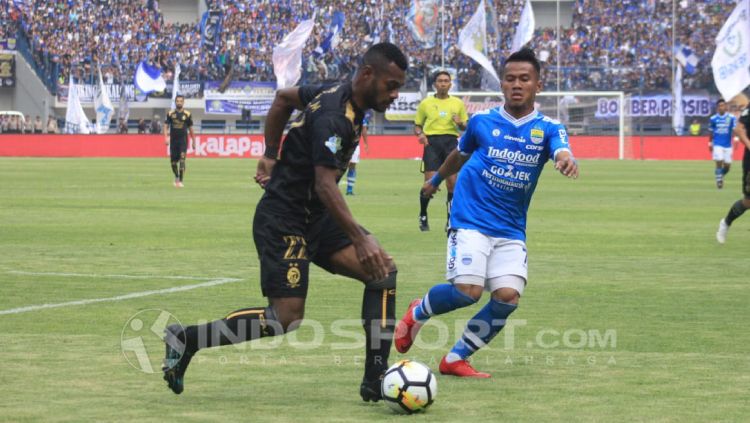 Persib Bandung vs Sriwijaya FC Copyright: © INDOSPORT/Arif Rahman