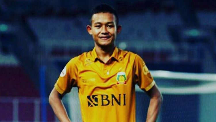 Sani Rizki Fauzi berseragam Bhayangkara FC.