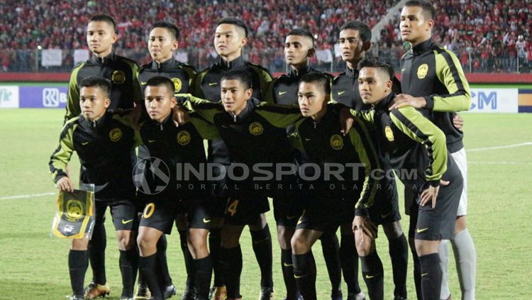 Skuat Malaysia U-16 di babak semifinal Piala AFF U-16 2018. Copyright: © Fitra Herdian/Indosport