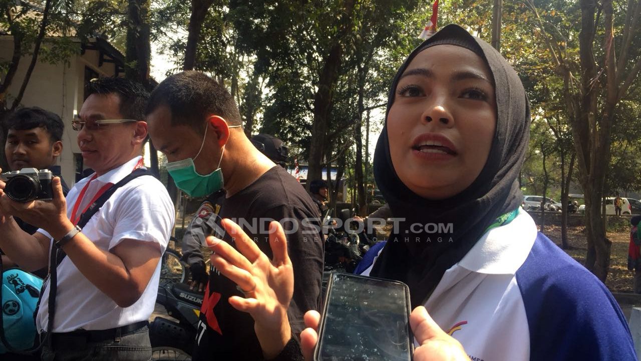 Rombongan Api obor Asian Games tiba di Kabupaten Cianjur setelah sebelumnya di arak di kabupaten Purwakarta, Bandung, dan Garut. Copyright: © Zainal Hasan/Football265.com