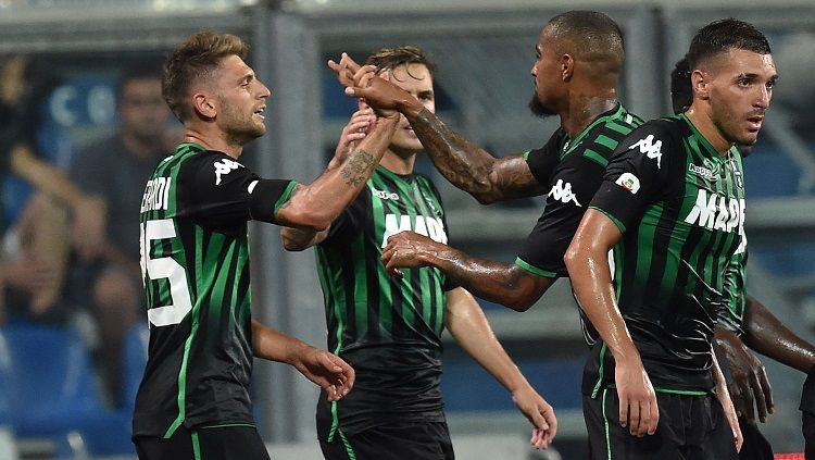 Inter Milan akan menjamu Sassuolo di lanjutan Serie A Italia, Kamis (07/04/21) malam. Berikut 3 bintang Neroverdi yang bisa hadirkan kekalahan bagi Nerazzurri. Copyright: © Getty Images