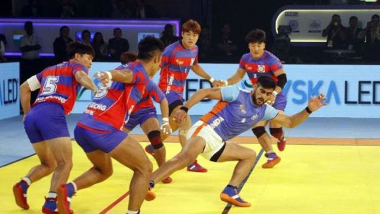 Tim Kabaddi Korea Selatan menghadang pemain India di Asian Games 2018 Copyright: © News X