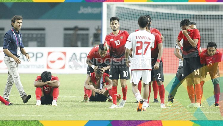Timnas Indonesia U-23 saat dikalahkan Uni Emirat Arab (UEA) pada babak 16 besar Asian Games 2018. Copyright: © Herry Ibrahim/Indosport.com