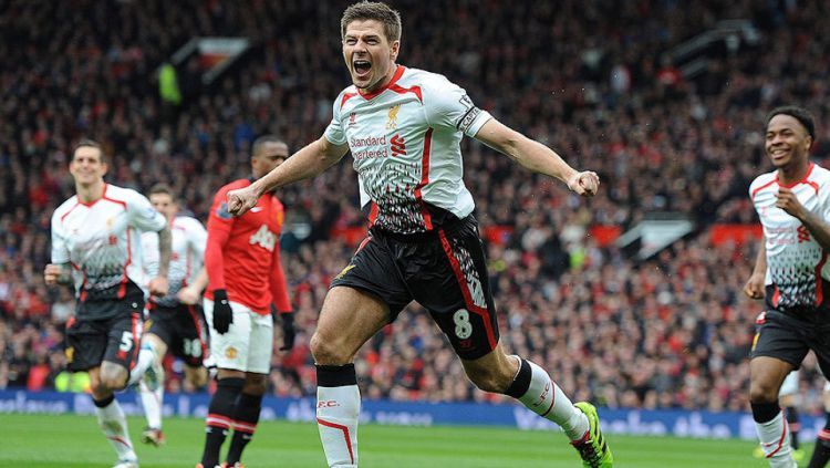 Gara-gara tekel horor, legenda Liverpool Steven Gerrard pernah hampir kehilangan bagian paling vital kesayangannya. Copyright: © telegraph