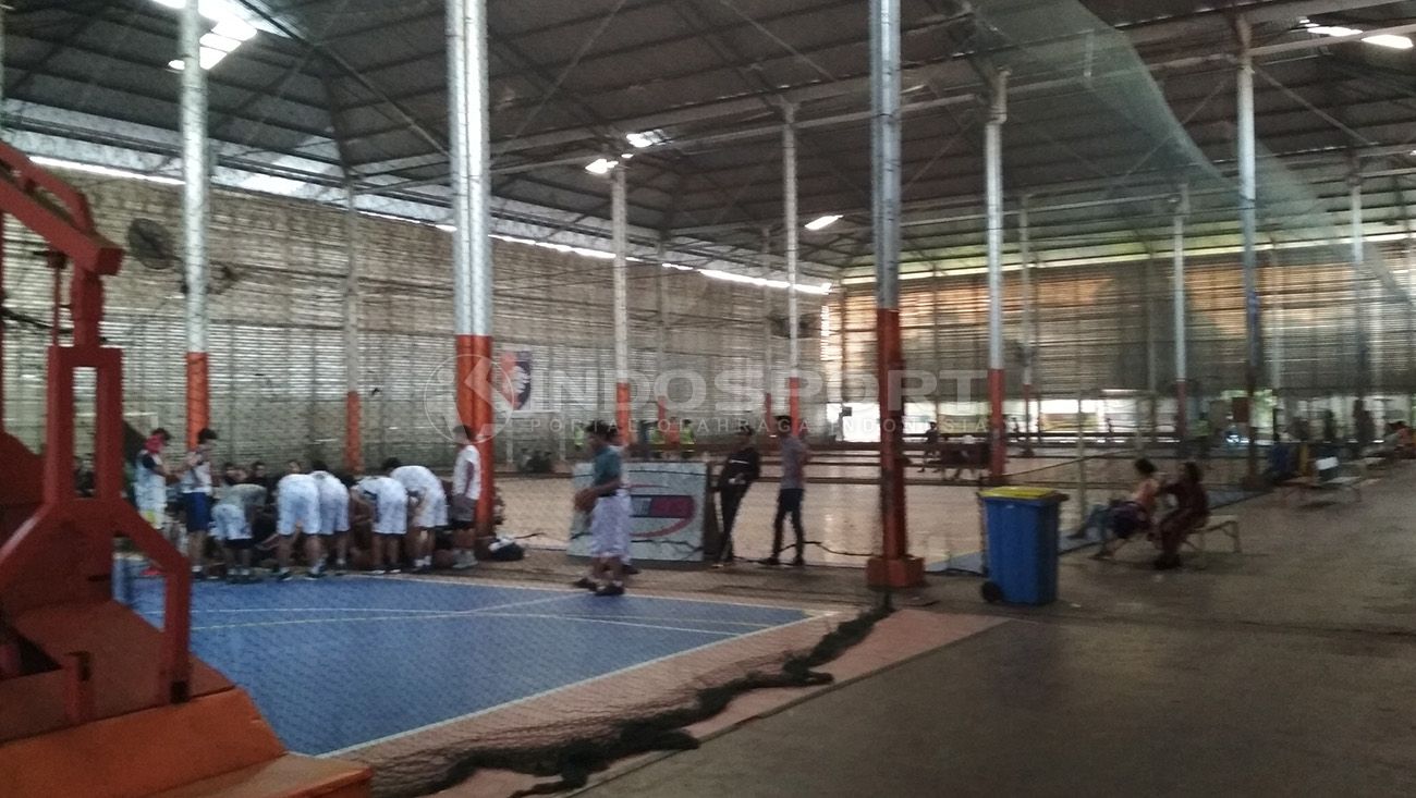 Tifosi Sport Center yang berlokasi di Jalan Radin Inten, Jakarta Timur memang punya konsep sendiri dalam menyediakan fasilitas olahraga. Copyright: © Bagas Rahadian/Indosport.com