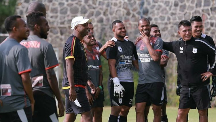 Suasana latihan pemain Persipura Jayapura. Copyright: © Media Officer Persipura