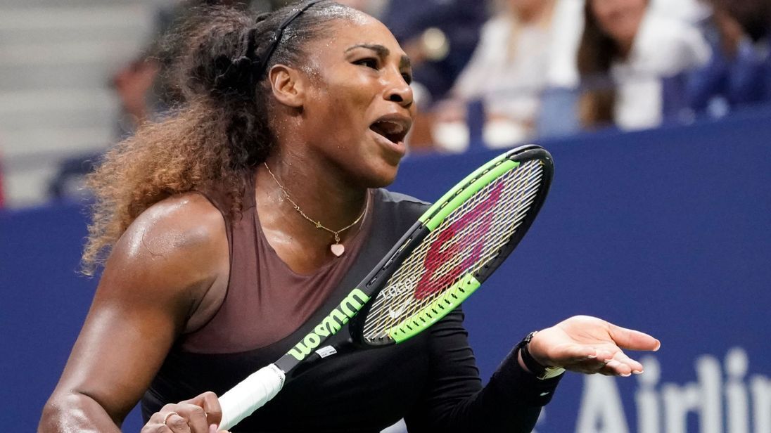 Ekspresi Kemarahan Serena Williams di final AS Terbuka 2018. Copyright: © Sky News