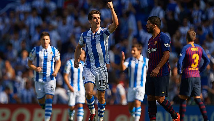 Aritz Elustondo berselebrasi usai mencetak gol ke gawang Barcelona. Copyright: © Getty Images/Aitor Alcalde