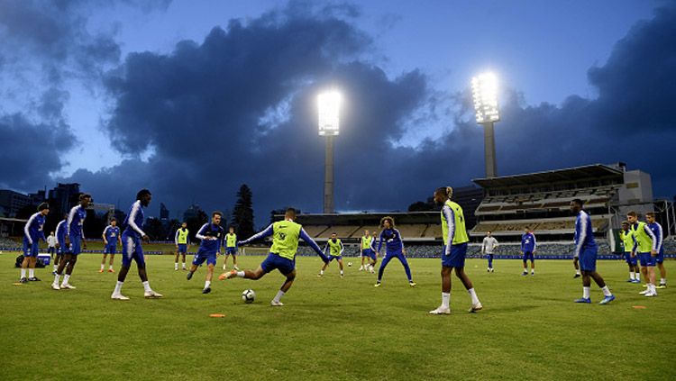 Chelsea FC saat sedang latihan. Copyright: © Getty Images