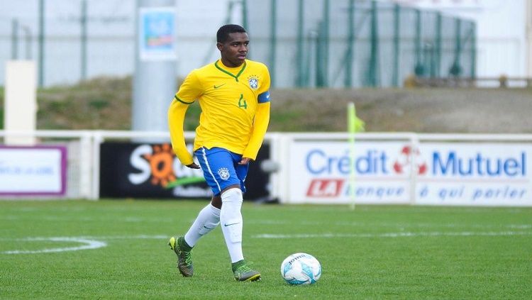 Lucas Ribeiro, bintang sepak bola Brasil Copyright: &copy; The Sun