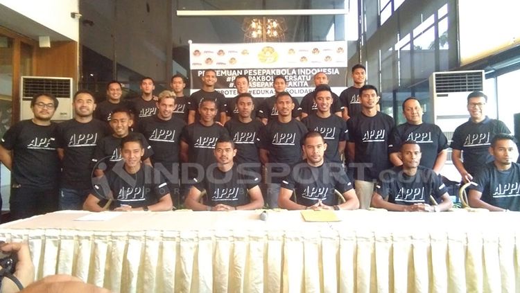 Bambang Pamungkas, Renan Silva, Andritany Ardhyasa, dan Ramdani Lestaluhu (Persija), Purwaka Yudhi (Arema FC), Firdaus Ramadhan (Borneo FC), Aditya Harlan (Barito Putera), Indra Kahfi (Bhayangkara FC), Fadil Sausu (Bali United), lalu Abduh Lestaluhu. Copyright: © Dimas Ramadhan/INDOSPORT