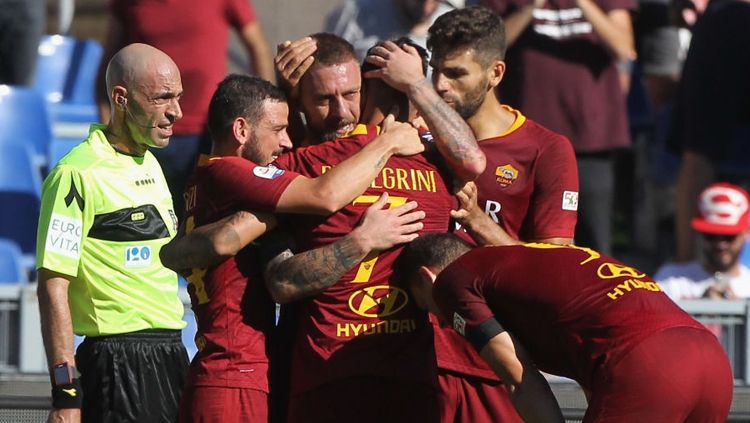 Aksi selebrasi pemain AS Roma. Copyright: © Getty Images