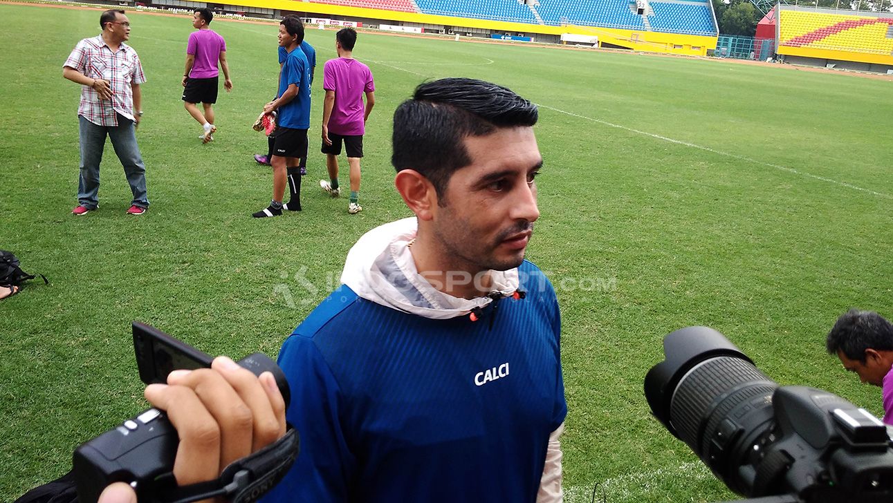 Esteban Vizcarra, penyerang naturalisasi di Sriwijaya FC. Copyright: © Muhammad Effendi/Indosport.com