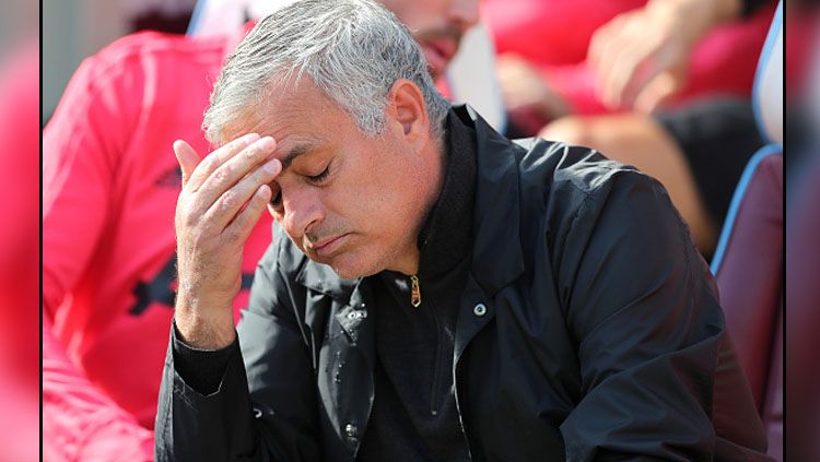 Jose Mourinho, saat masih melatih Man United. Copyright: © Getty Images