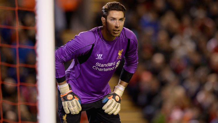 Kiper asal Australia, Brad Jones, saat masih membela Liverpool. Copyright: © Getty Images