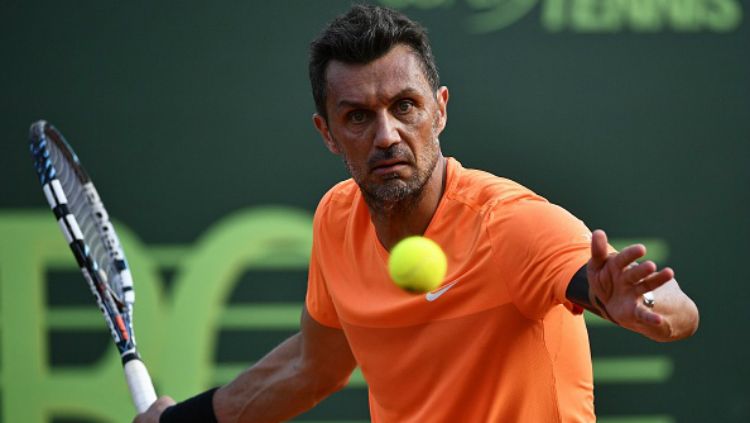 Paolo Maldini saat jadi petenis di ATP Challenger Tour. Copyright: © Getty Images