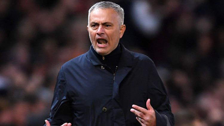 Hingga sekarang, Jose Mourinho masih belum menemukan klub yang tepat untuk dijadikan pelabuhannya selanjutnya sebagai pelatih. Copyright: © Getty Images